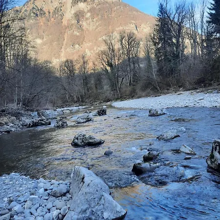 Alpstuga Mayou *